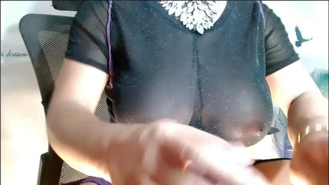 Image 6 of gorgeoushotcum Stream on Chaturbate on 1 month ago