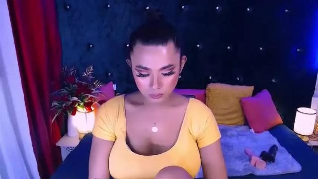 Image 6 of gorgeousselfsucker Stream on Chaturbate on 16 months ago