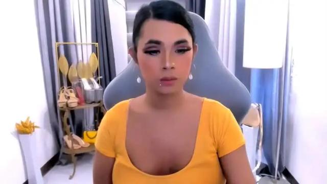 Image 11 of gorgeousselfsucker Stream on Chaturbate on 12 months ago
