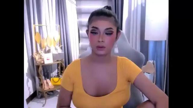 Image 2 of gorgeousselfsucker Stream on Chaturbate on 12 months ago