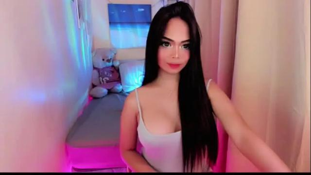 Image 6 of gorgeoustransgirl Stream on Chaturbate on 1 month ago