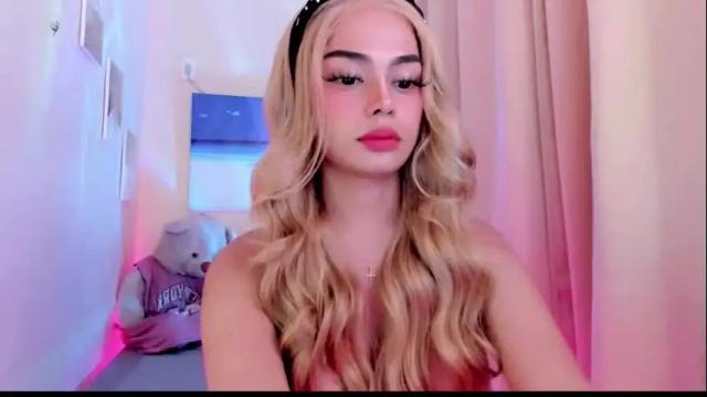 Image 2 of gorgeoustransgirl Stream on Chaturbate on 16 days ago