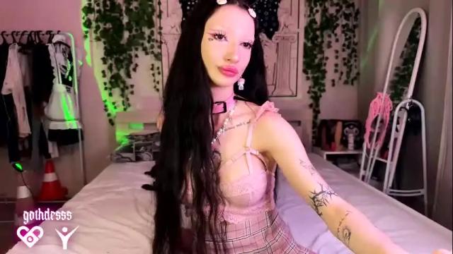 Image 7 of gothdesss Stream on Chaturbate on 22 days ago