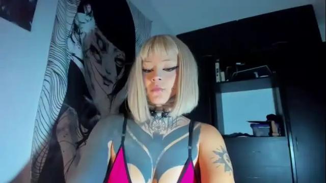 Image 7 of gothic9goddes Stream on Chaturbate on 3 months ago