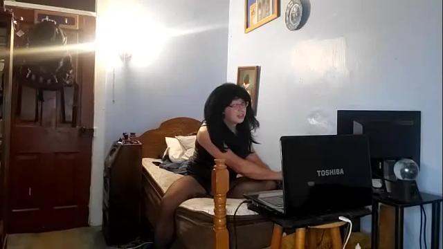 Image 11 of gothicchick12 Stream on Chaturbate on 19 months ago