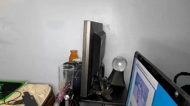 Image 11 of gothicchick12 Stream on Chaturbate on 19 months ago