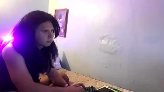 Image 7 of gothicchick12 Stream on Chaturbate on 22 months ago