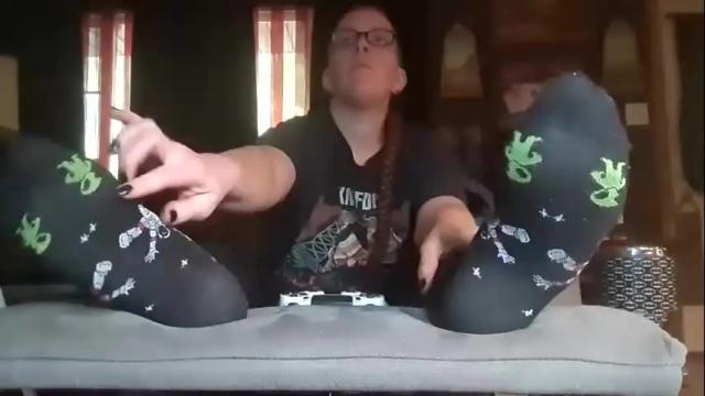 Thumbnail 1, gothicfeetfantasies's Stream at Chaturbate, 1 month ago