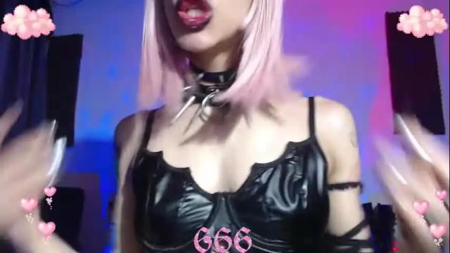 Image 3 of gothicute Stream on Chaturbate on 18 days ago