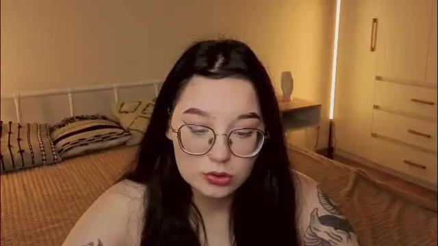 Image 7 of gothicxz Stream on Chaturbate on 4 months ago