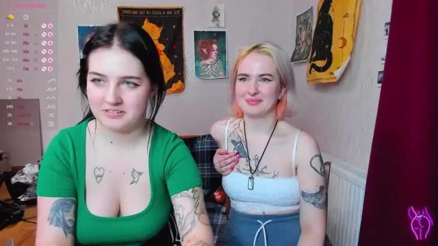 Image 4 of gothkittys Stream on Chaturbate on 24 months ago
