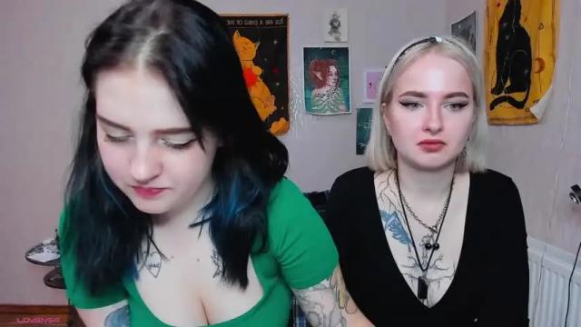 Image 3 of gothkittys Stream on Chaturbate on 18 months ago