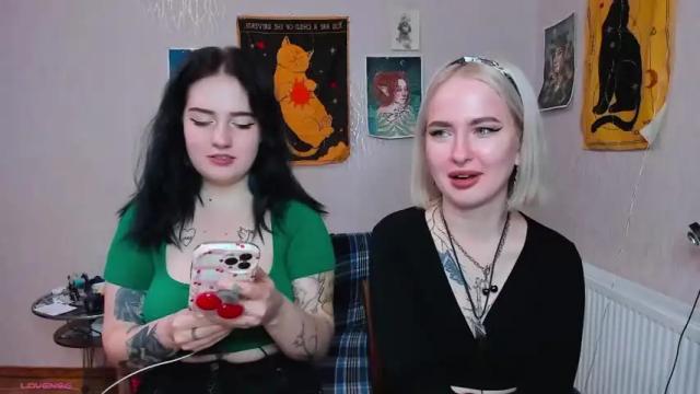 Image 6 of gothkittys Stream on Chaturbate on 18 months ago