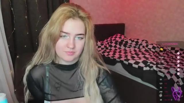 Image 4 of gothkittys Stream on Chaturbate on 17 months ago