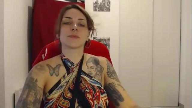 Image 2 of gothstripper Stream on Chaturbate on 19 days ago