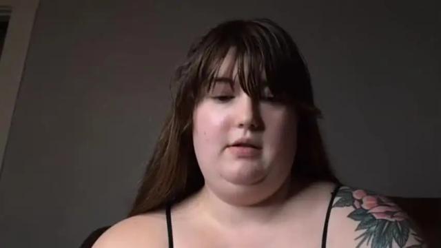 Image 3 of gothymothyhotty Stream on Chaturbate on 20 months ago