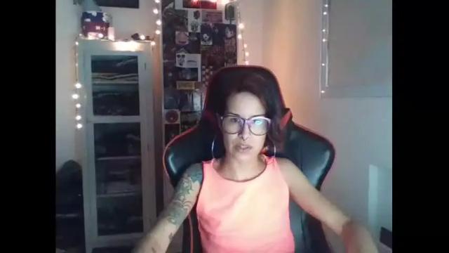 Image 2 of gotiica Stream on Chaturbate on 13 months ago