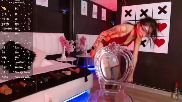 Image 4 of gotthic_met Stream on Chaturbate on 2 months ago