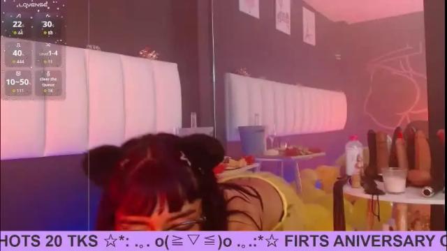 Image 2 of gotthic_met Stream on Chaturbate on 1 month ago