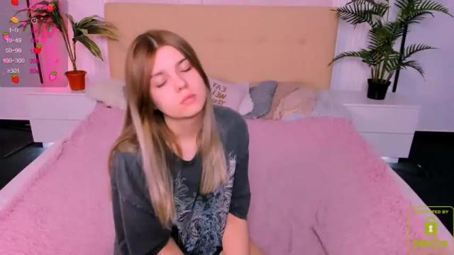 Image 12 of grace_and_jacob Stream on Chaturbate on 13 months ago