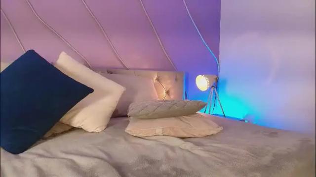 Image 7 of grace_duppon Stream on Chaturbate on 2 months ago