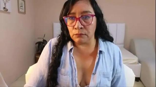 Thumbnail 1, grace_maturemilf's Stream at Chaturbate, 2 months ago