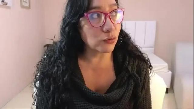 Image 3 of grace_maturemilf Stream on Chaturbate on 2 months ago