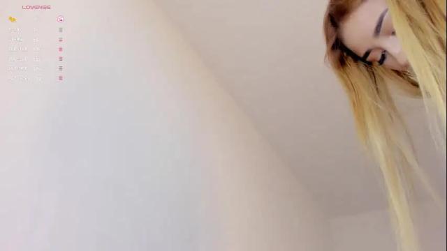 Image 6 of gracecartier Stream on Chaturbate on 3 months ago