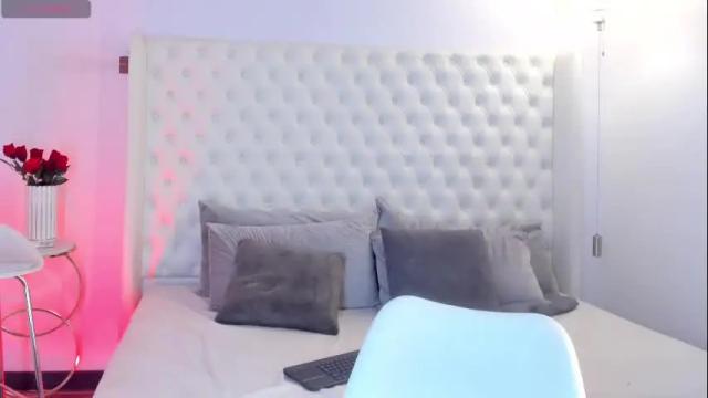 Image 6 of gracecartier Stream on Chaturbate on 3 months ago