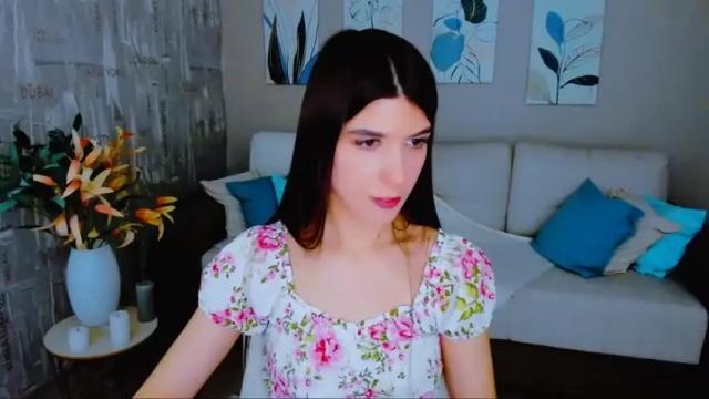 Image 6 of gracefulgaze Stream on Chaturbate on 14 months ago