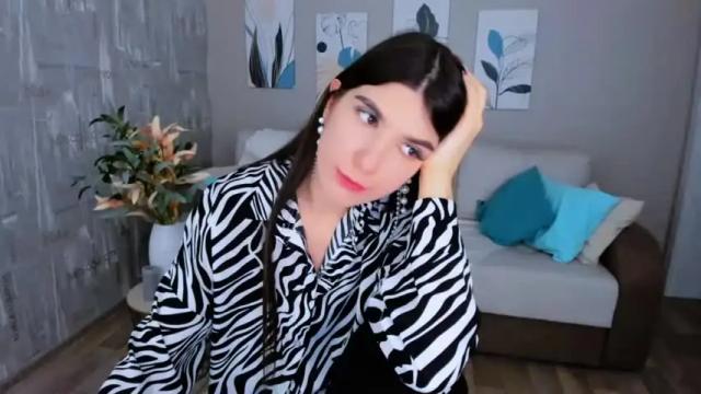 Image 7 of gracefulgaze Stream on Chaturbate on 13 months ago