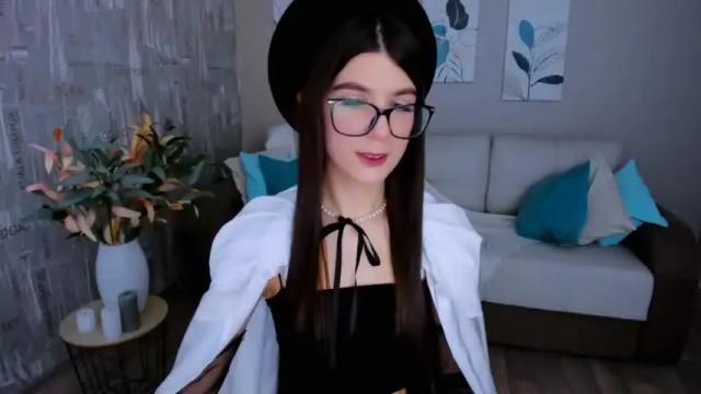 Image 10 of gracefulgaze Stream on Chaturbate on 15 months ago