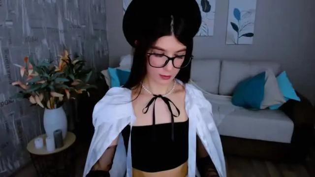 Image 7 of gracefulgaze Stream on Chaturbate on 15 months ago