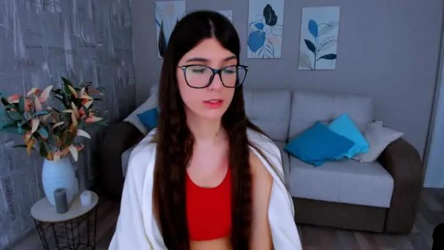 Image 4 of gracefulgaze Stream on Chaturbate on 13 months ago