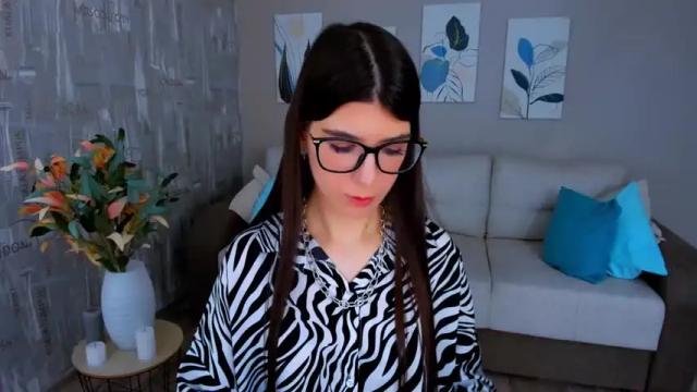 Thumbnail 3, gracefulgaze's Stream at Chaturbate, 13 months ago