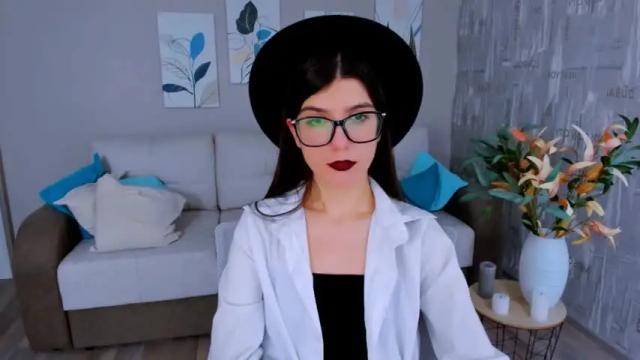 Image 12 of gracefulgaze Stream on Chaturbate on 12 months ago