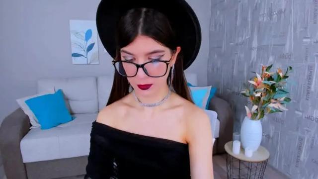 Image 6 of gracefulgaze Stream on Chaturbate on 12 months ago