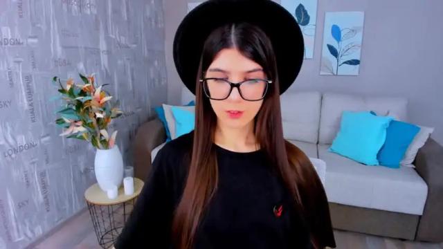 Image 8 of gracefulgaze Stream on Chaturbate on 12 months ago