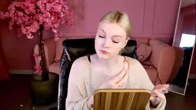 Image 2 of graceglamour Stream on Chaturbate on 1 month ago