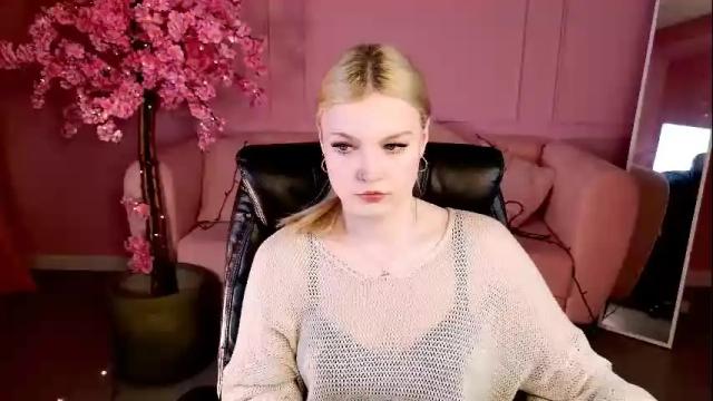 Image 3 of graceglamour Stream on Chaturbate on 1 month ago
