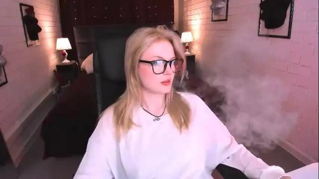 Image 2 of graceglamour Stream on Chaturbate on 27 days ago