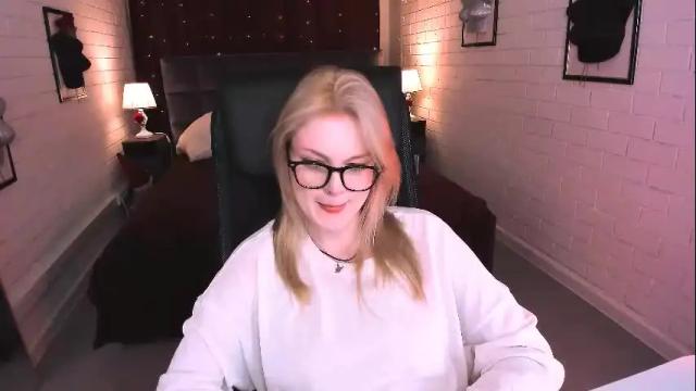 Image 4 of graceglamour Stream on Chaturbate on 27 days ago