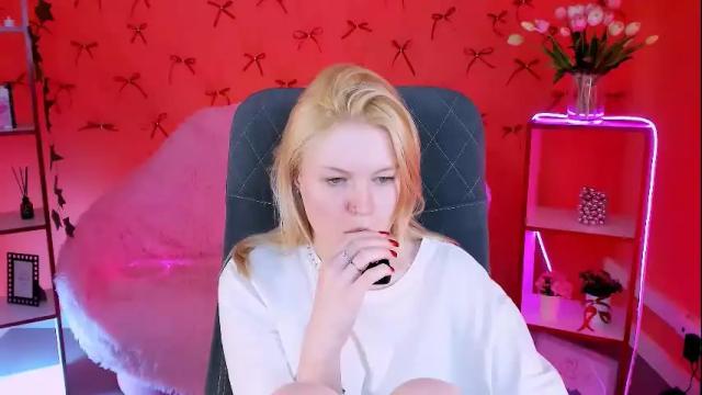 Image 7 of graceglamour Stream on Chaturbate on 16 days ago