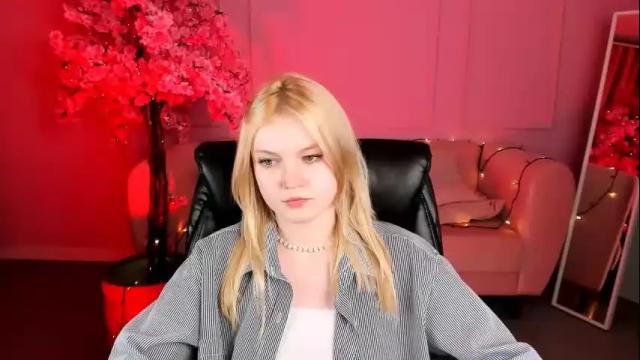 Image 6 of graceglamour Stream on Chaturbate on 18 days ago