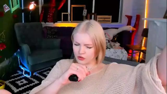 Image 3 of graceglamour Stream on Chaturbate on 15 days ago