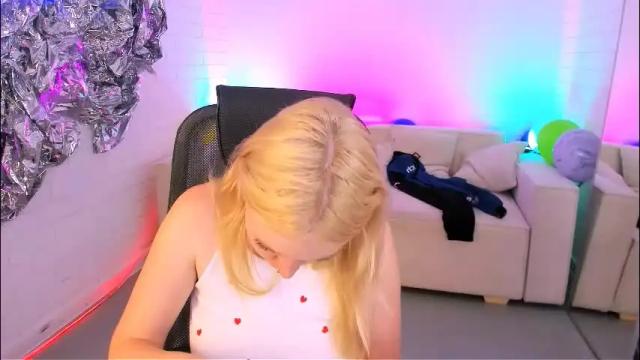 Image 10 of graceglamour Stream on Chaturbate on 2 months ago