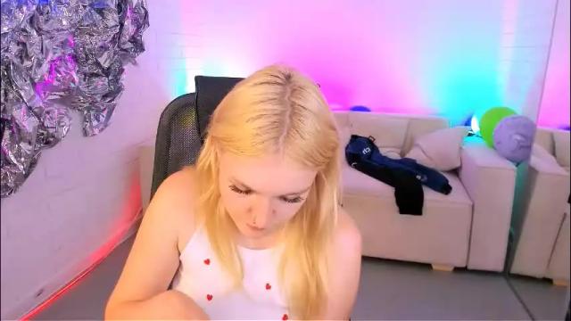 Image 12 of graceglamour Stream on Chaturbate on 2 months ago