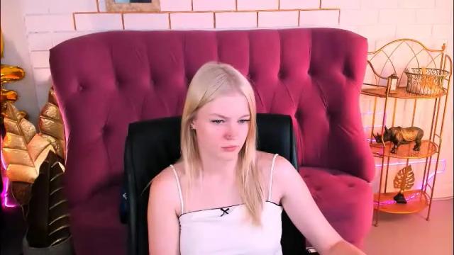 Image 2 of graceglamour Stream on Chaturbate on 2 months ago