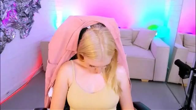 Thumbnail 1, graceglamour's Stream at Chaturbate, 2 months ago