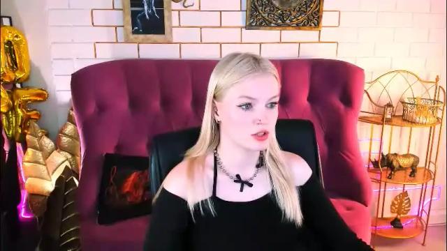 Image 11 of graceglamour Stream on Chaturbate on 2 months ago